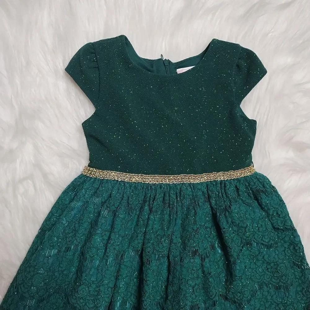 Girls Green Sparkle Lace Overlay Dress with‎ Gold Belt Size 5